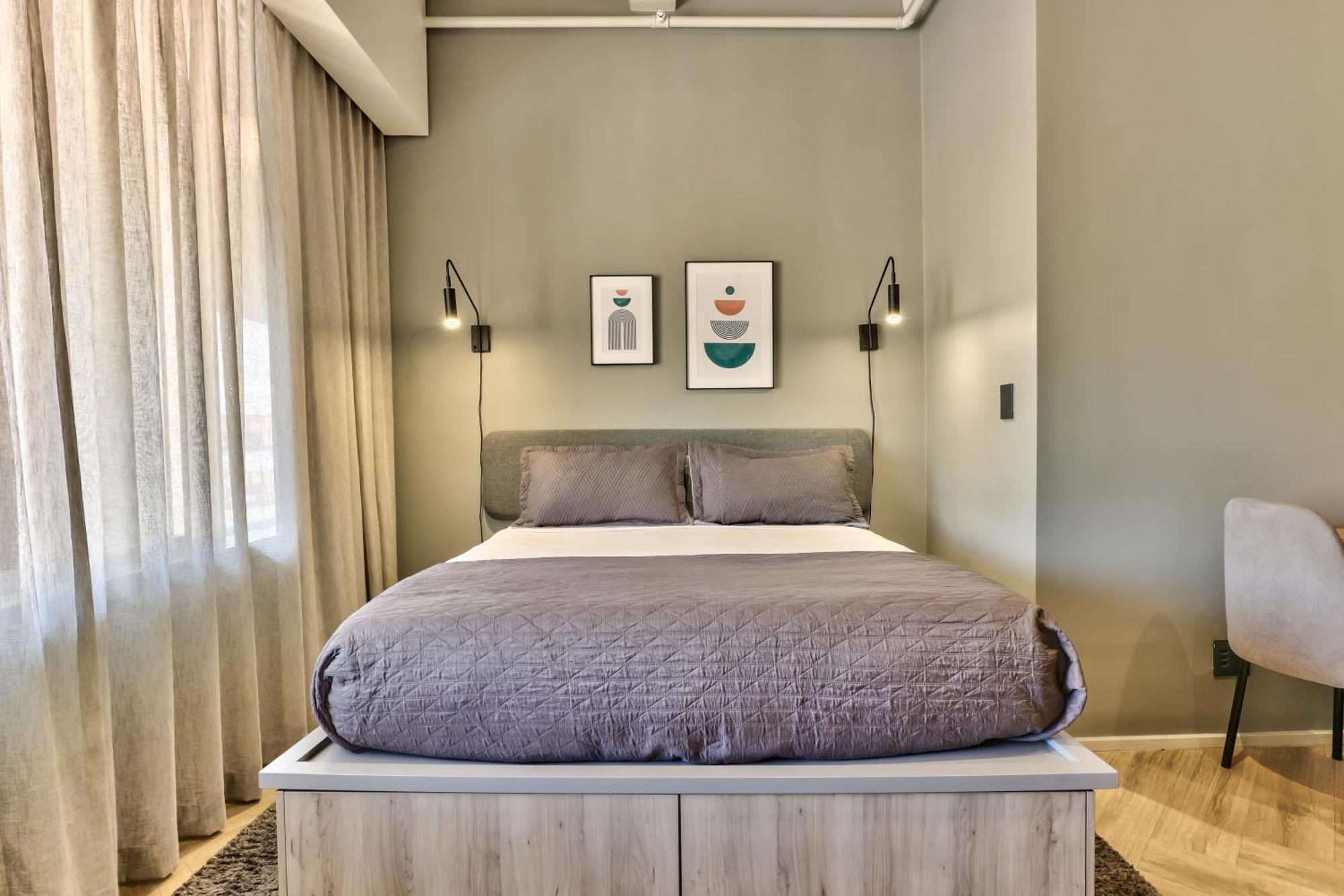 Wink One Thibault * Cape Town